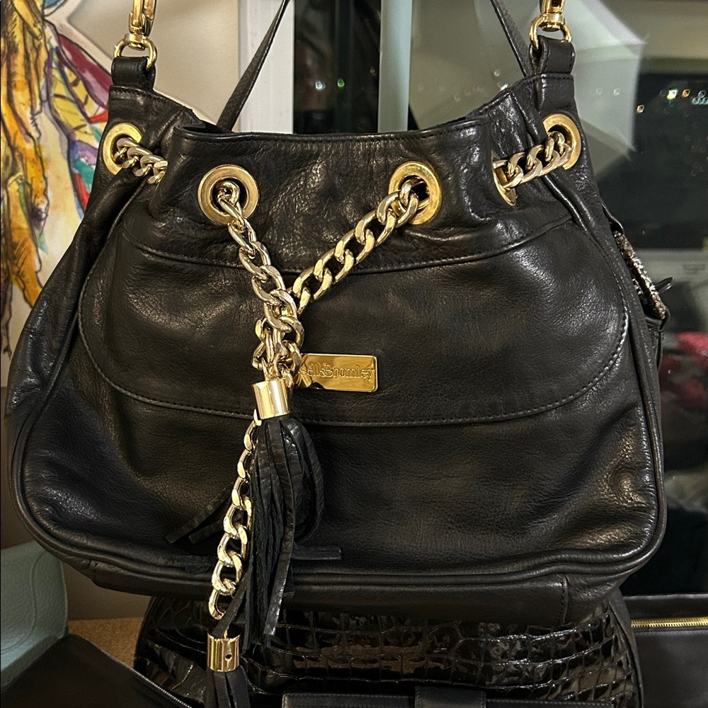 Russell & Bromley